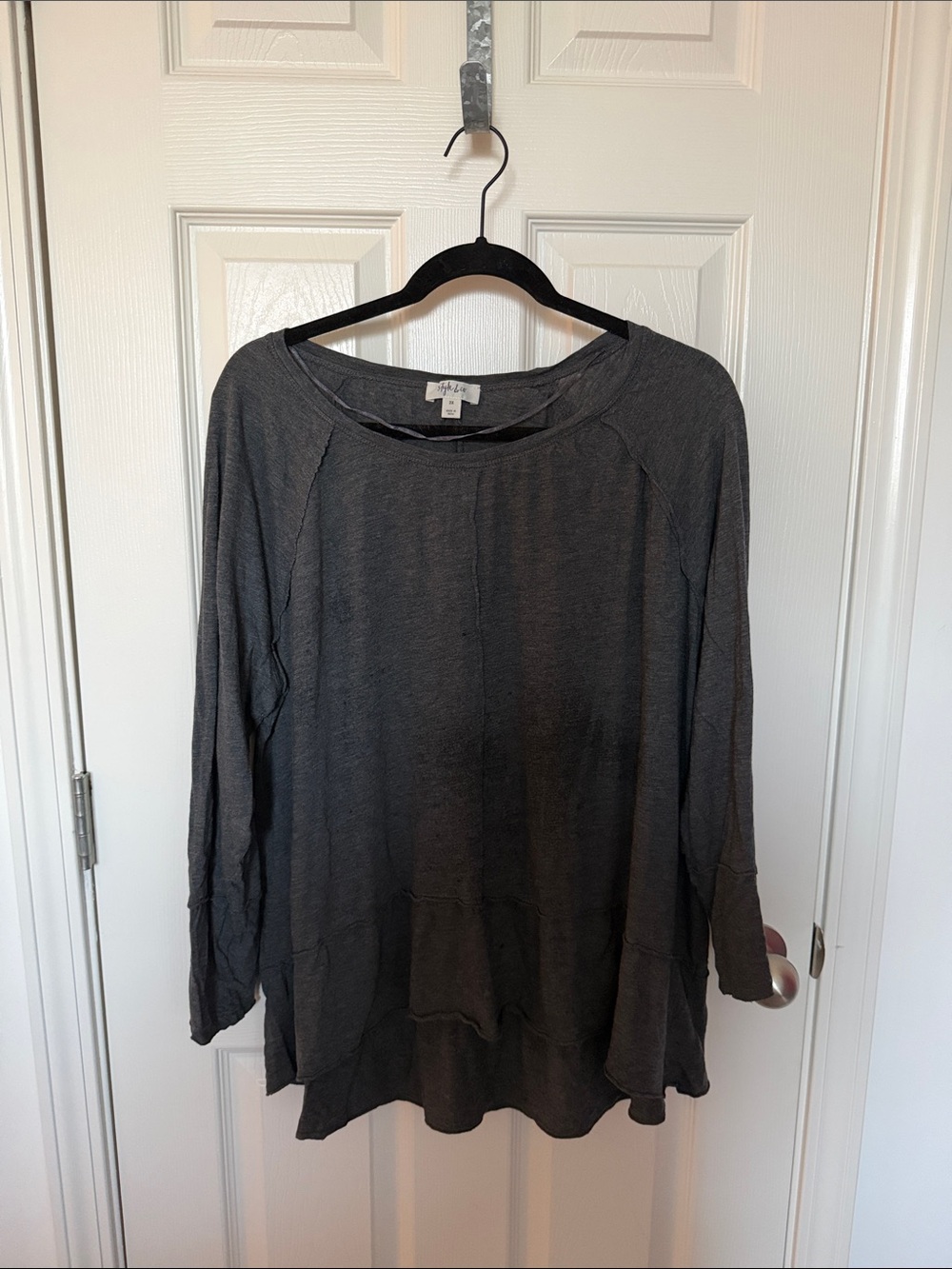 Style & Co. Women's Long-Sleeve Scoop Neck Top - Charcoal